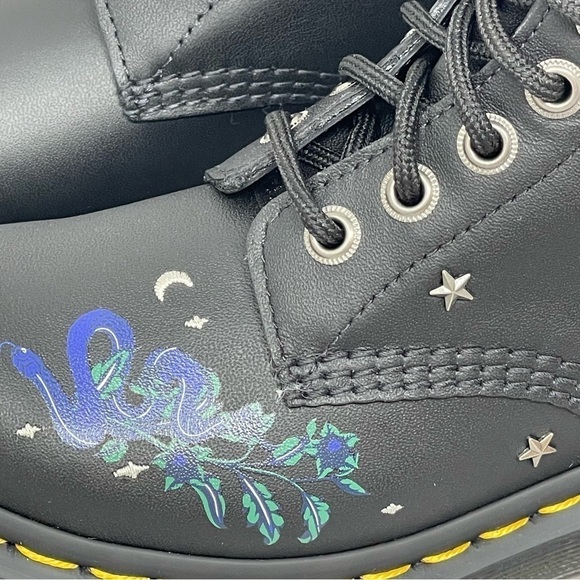 Dr martens 1490 Mystic Garden RARE Blue Floral Doc Martens - Picture 3 of 13